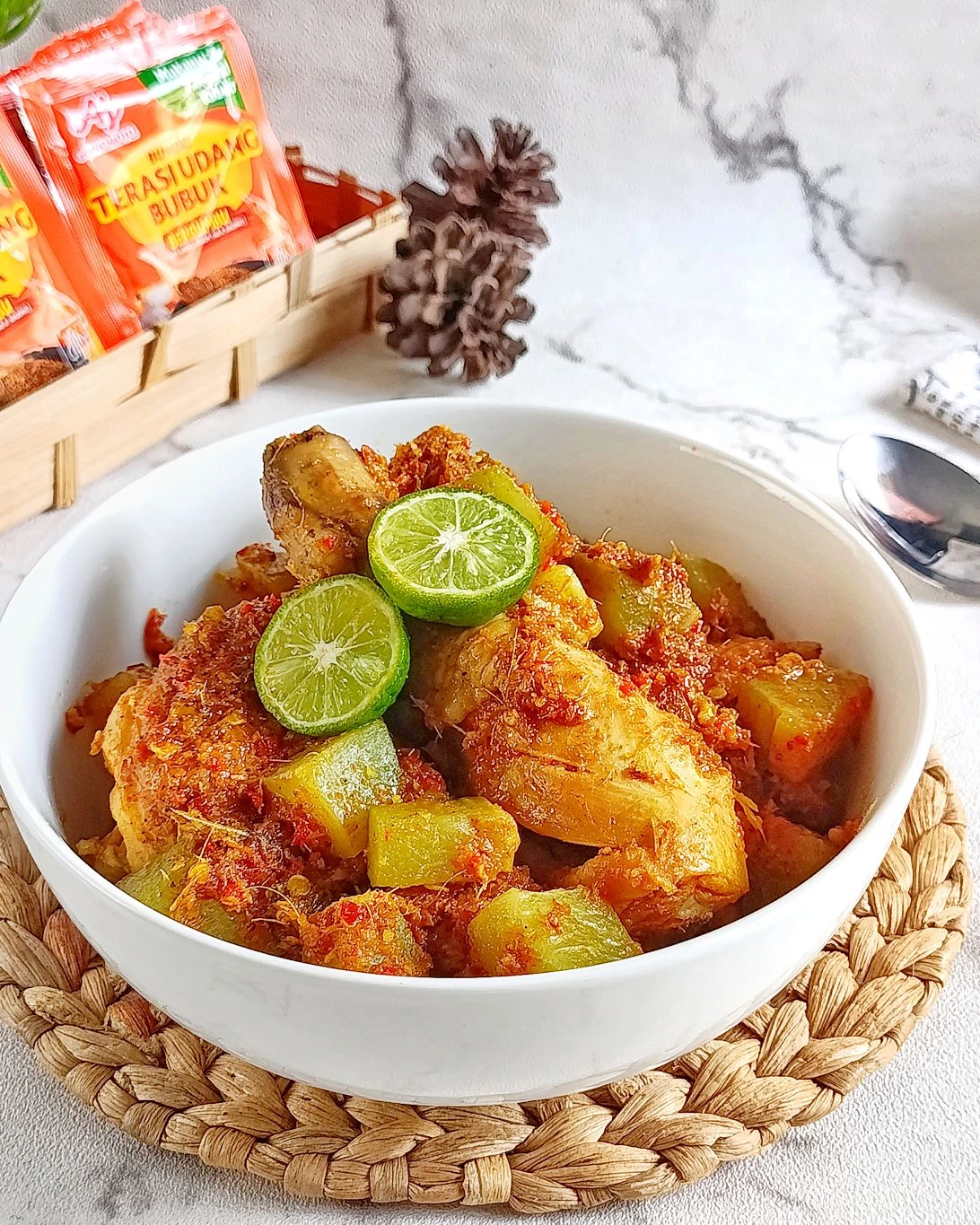 Ayam Nyat Nyat