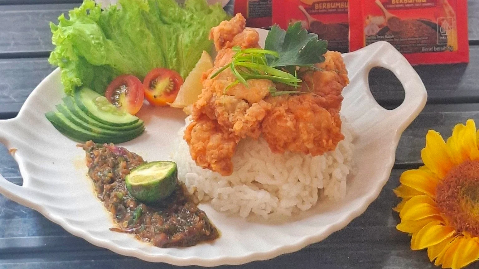 Ayam Krispy Sambal Terasi Cabe Hijau