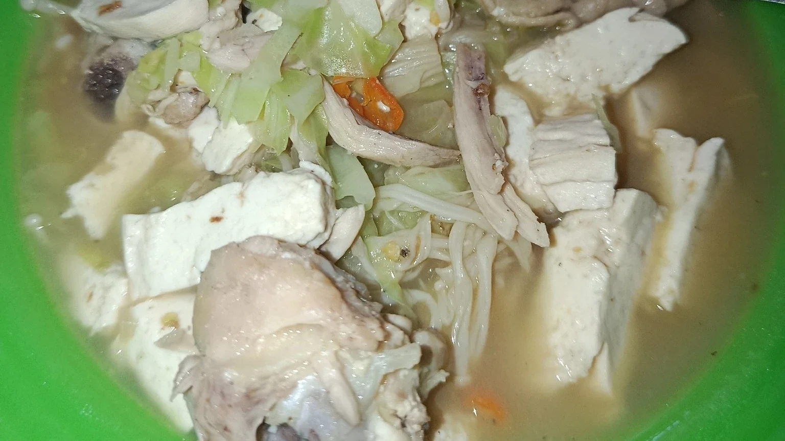 ayam tahu jamur kuah