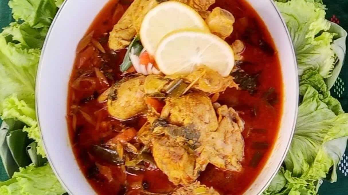 Ayam Tuturuga 
