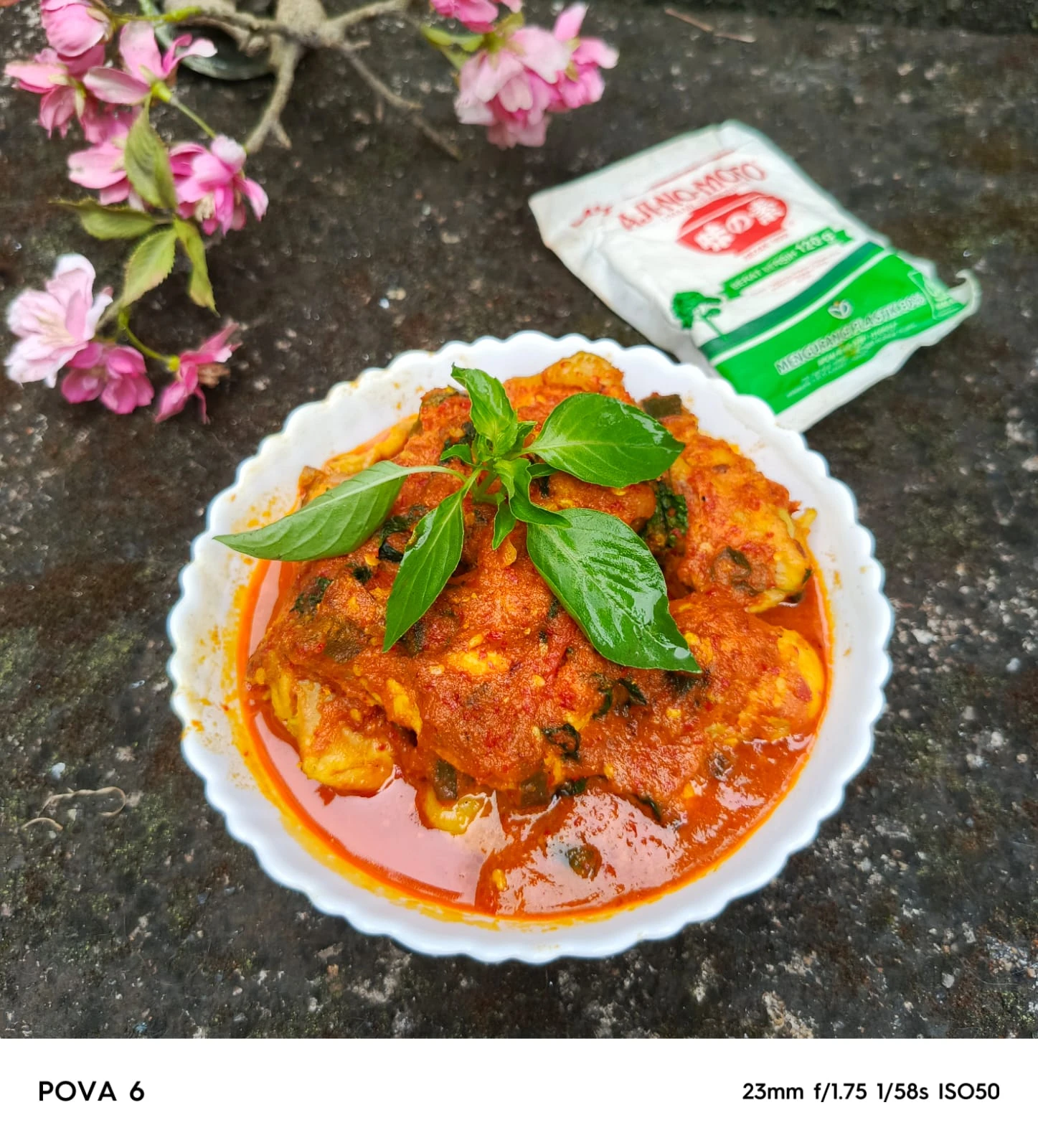 Ayam woku kemangi