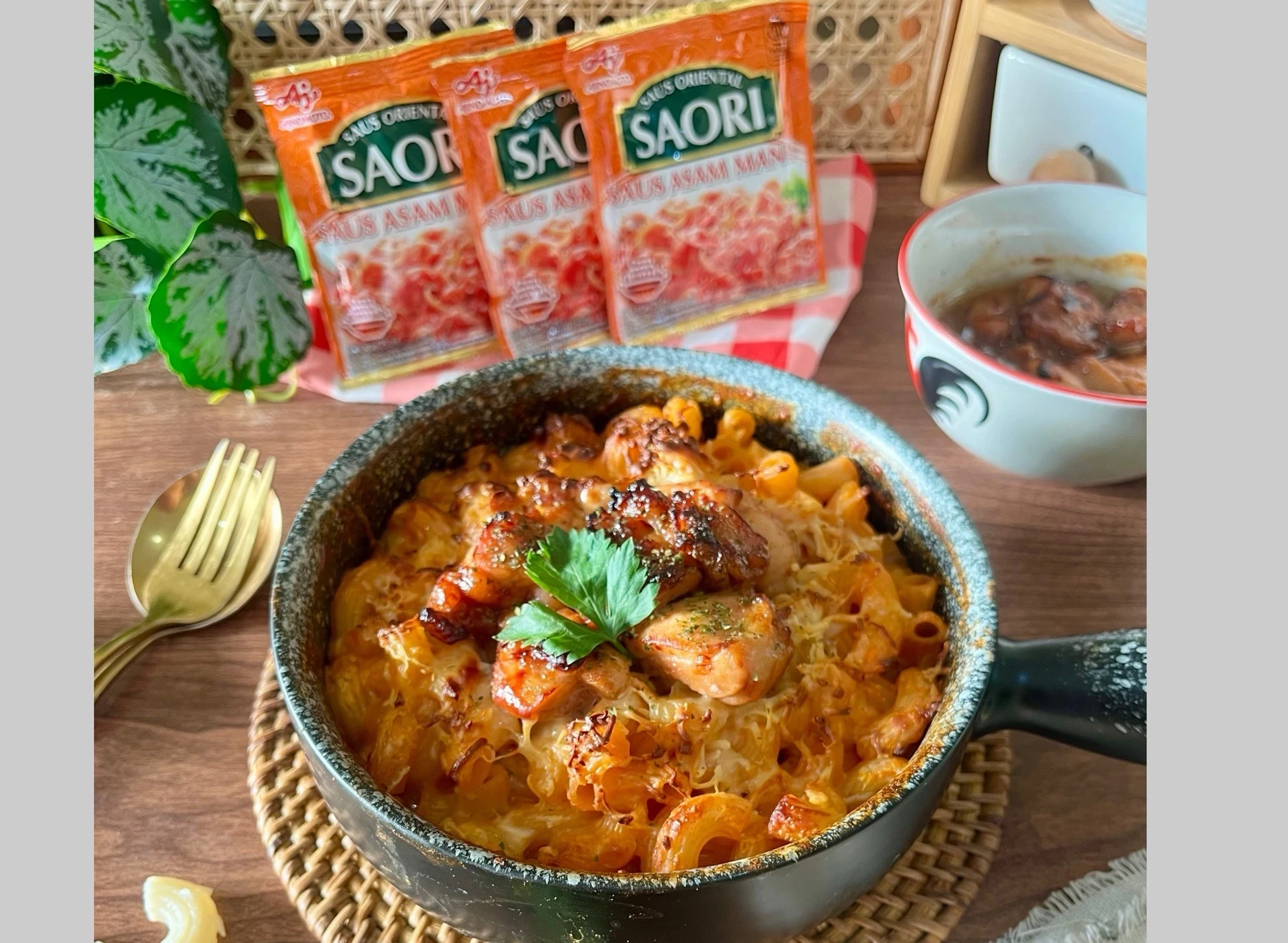 Baked Mac & Chicken Asam Manis