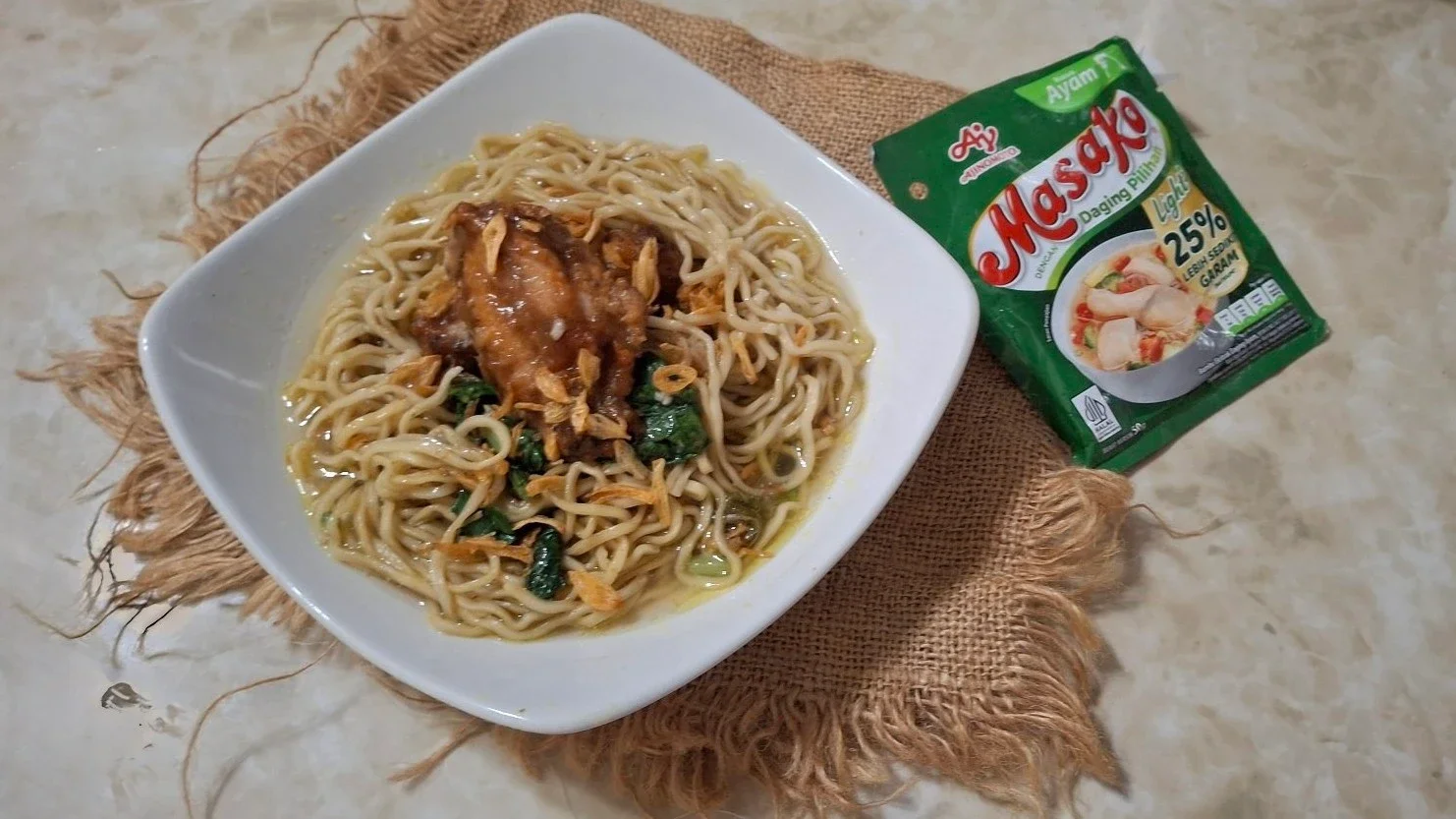 Bakmi Ayam Semur