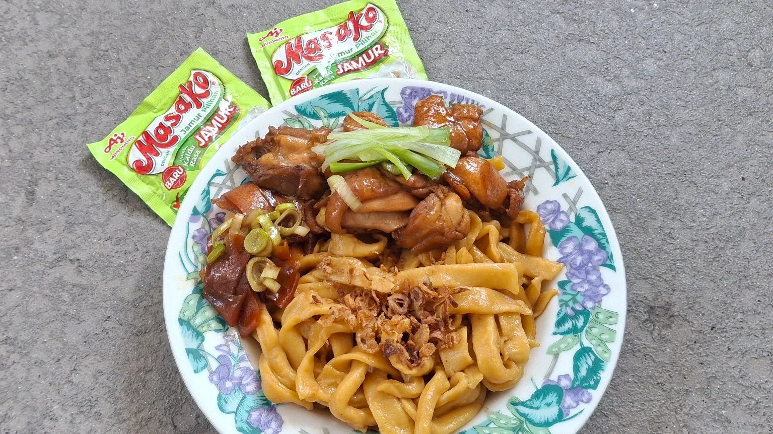 Bakmie Wortel Teriyaki Ayam & Wortel #WortelNaikLevel