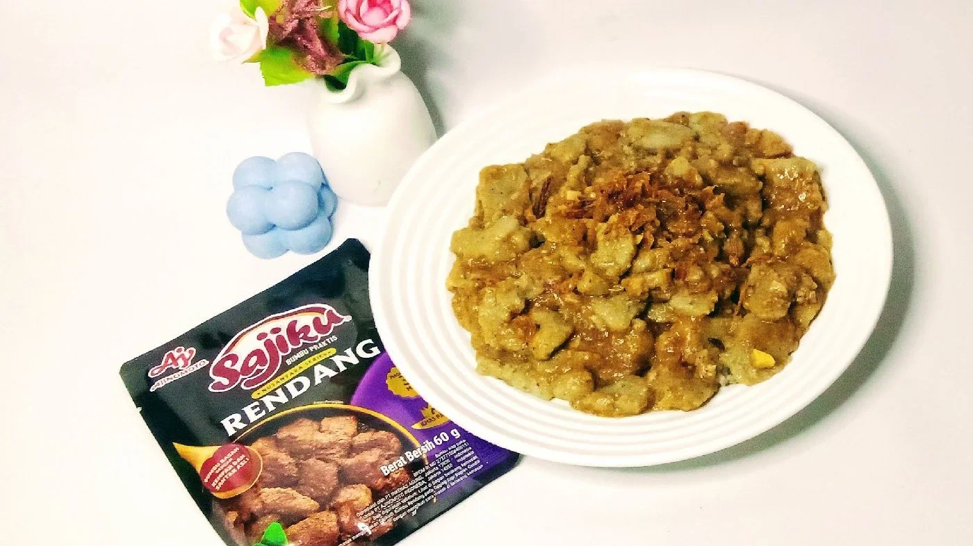 Bakso Jantung Pisang Bumbu Rendang