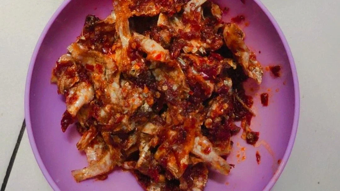 Balado Ikan Asin Kriukk