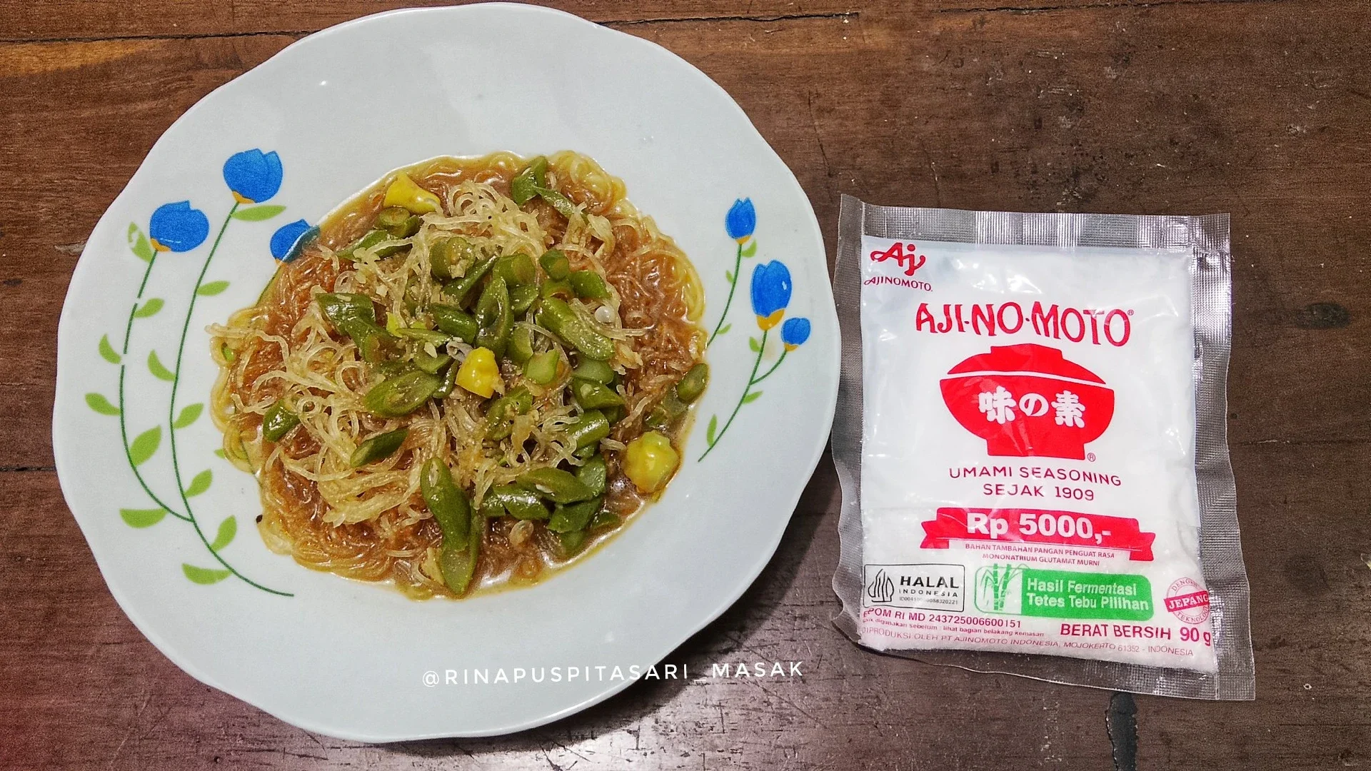 Bihun Buncis Kuah ala AJI-NO-MOTO®