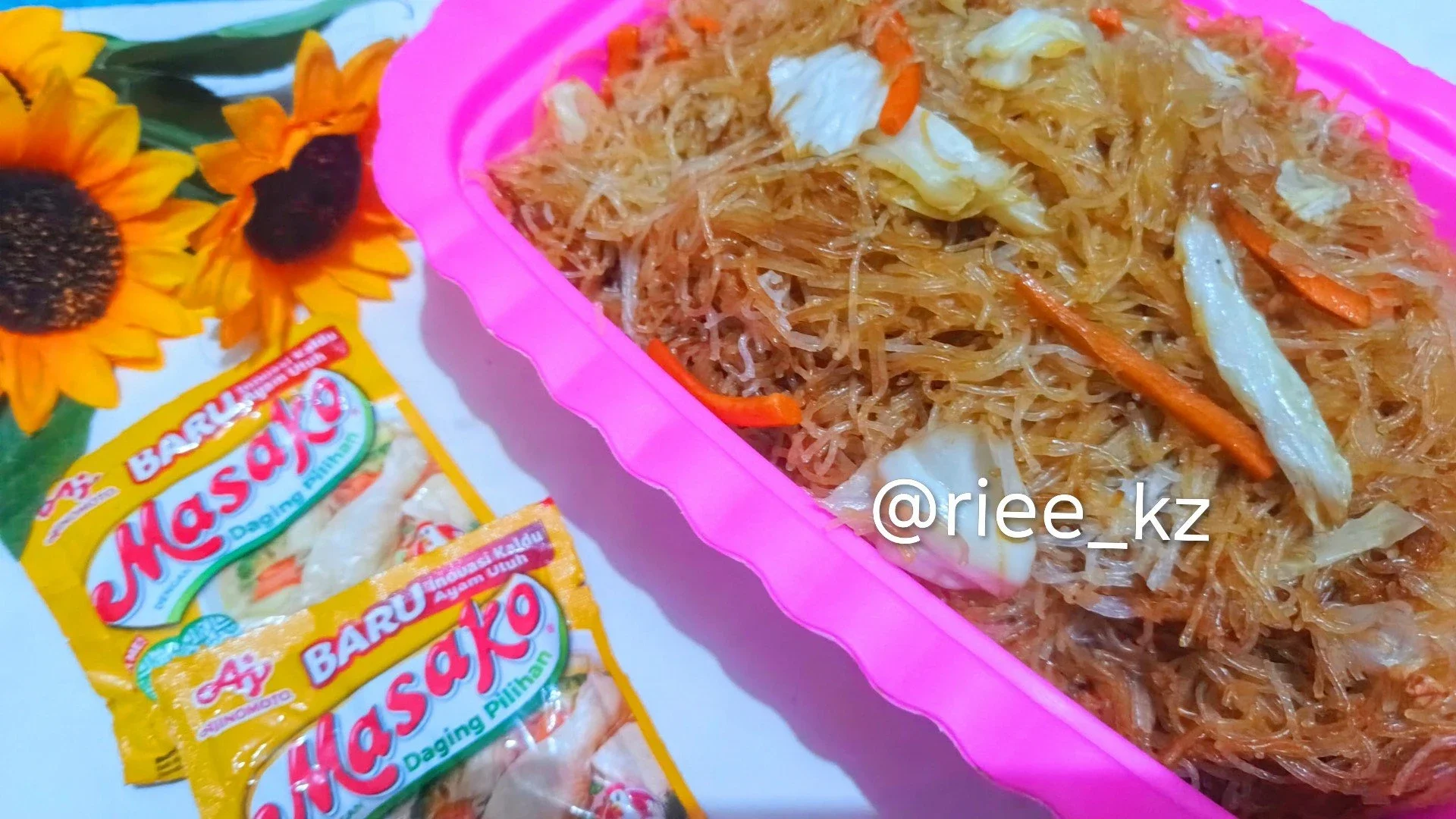 Bihun goreng ala masako