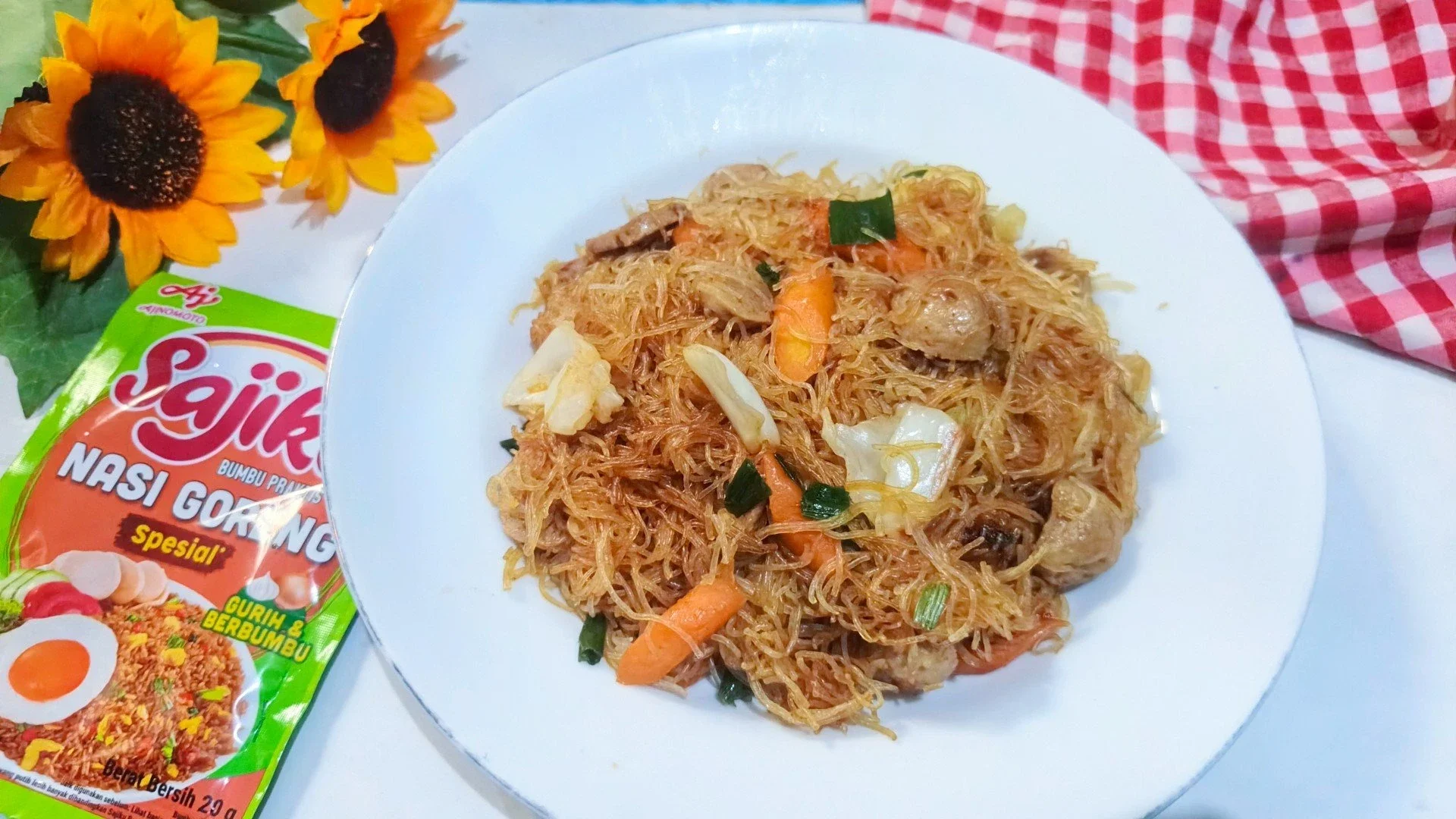Bihun goreng ala sajiku