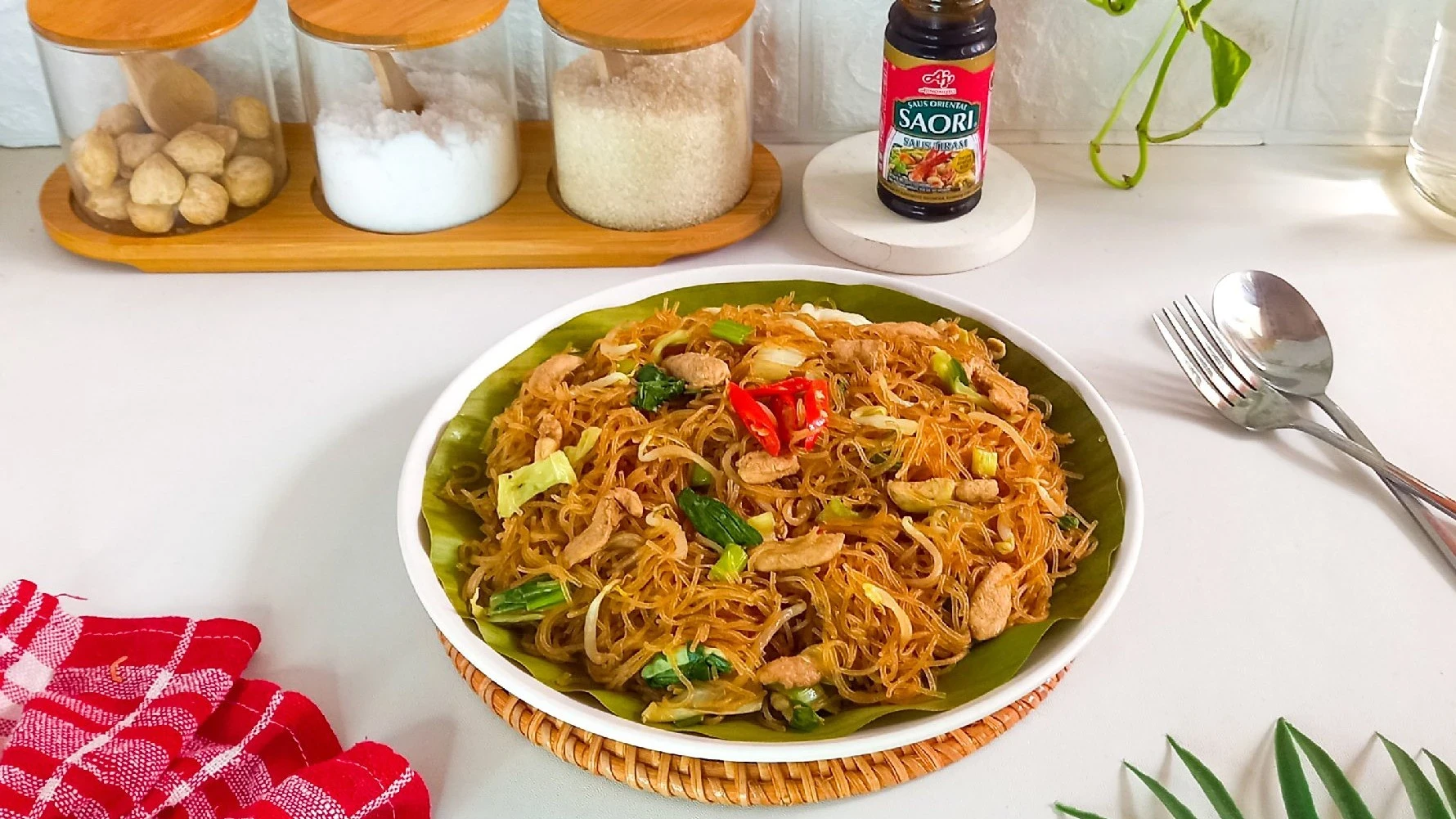 Bihun goreng kecap