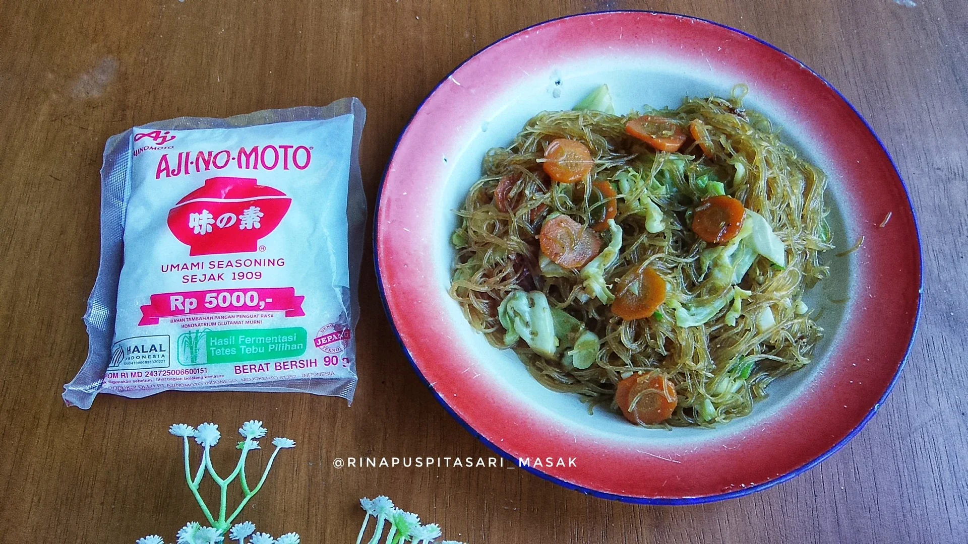 Bihun Goreng Sayur ala AJI-NO-MOTO®