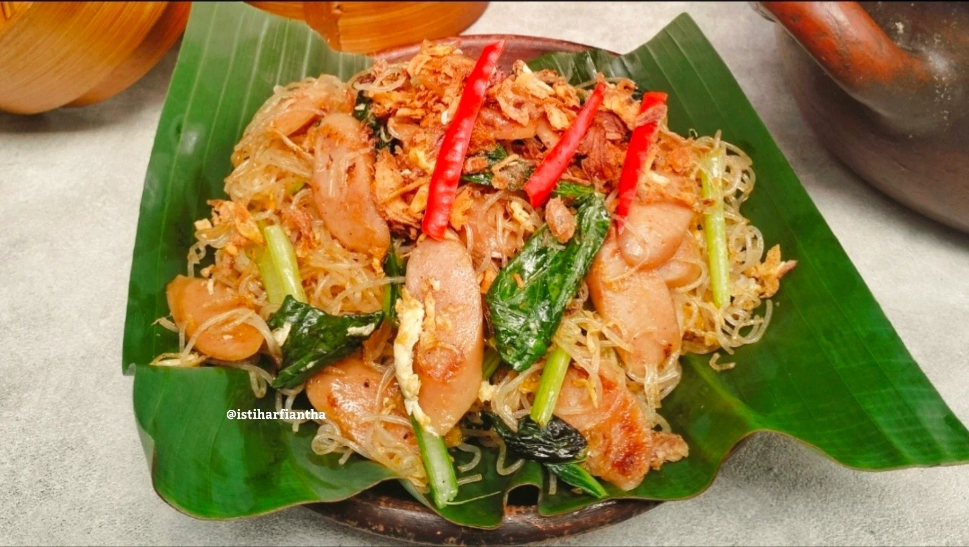 Bihun Goreng Sosis Pedas Manis