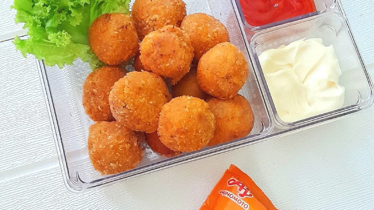 Bitterballen Kentang Kornet