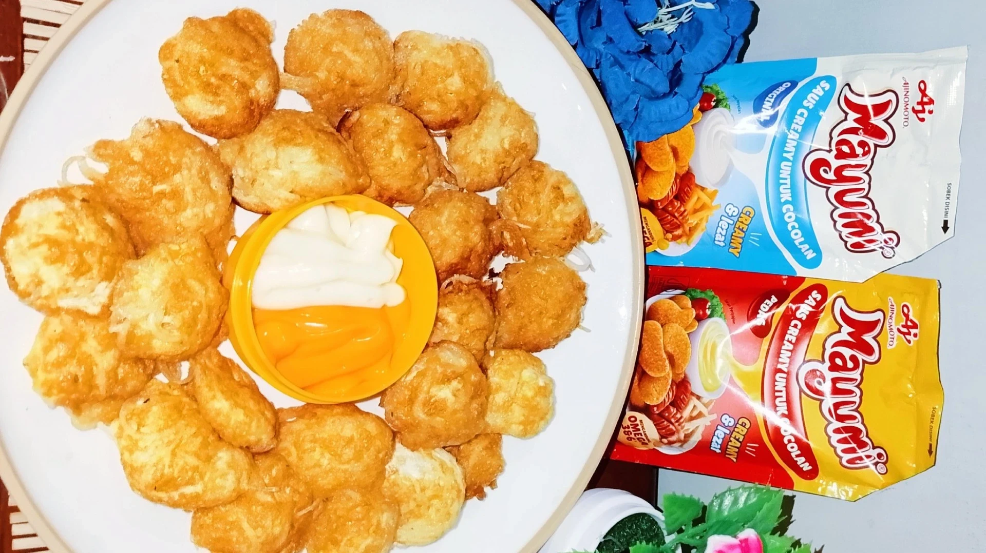 Boka-Bola Telur Bihun
