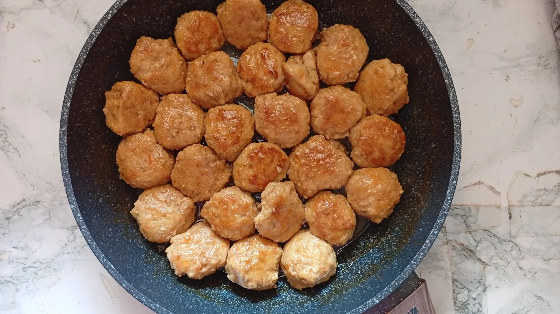 Bola Ayam Teriyaki