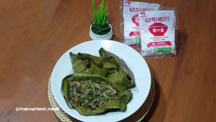 Botok Pucuk Daun Manisa Tempe Semangit
