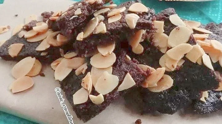 Browkies Almond Crunch 