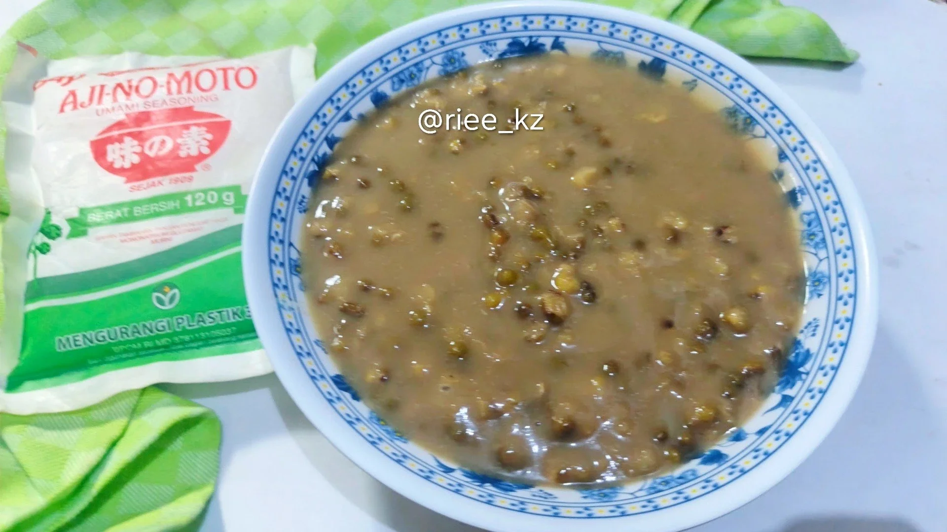 Bubur kacang hijau 