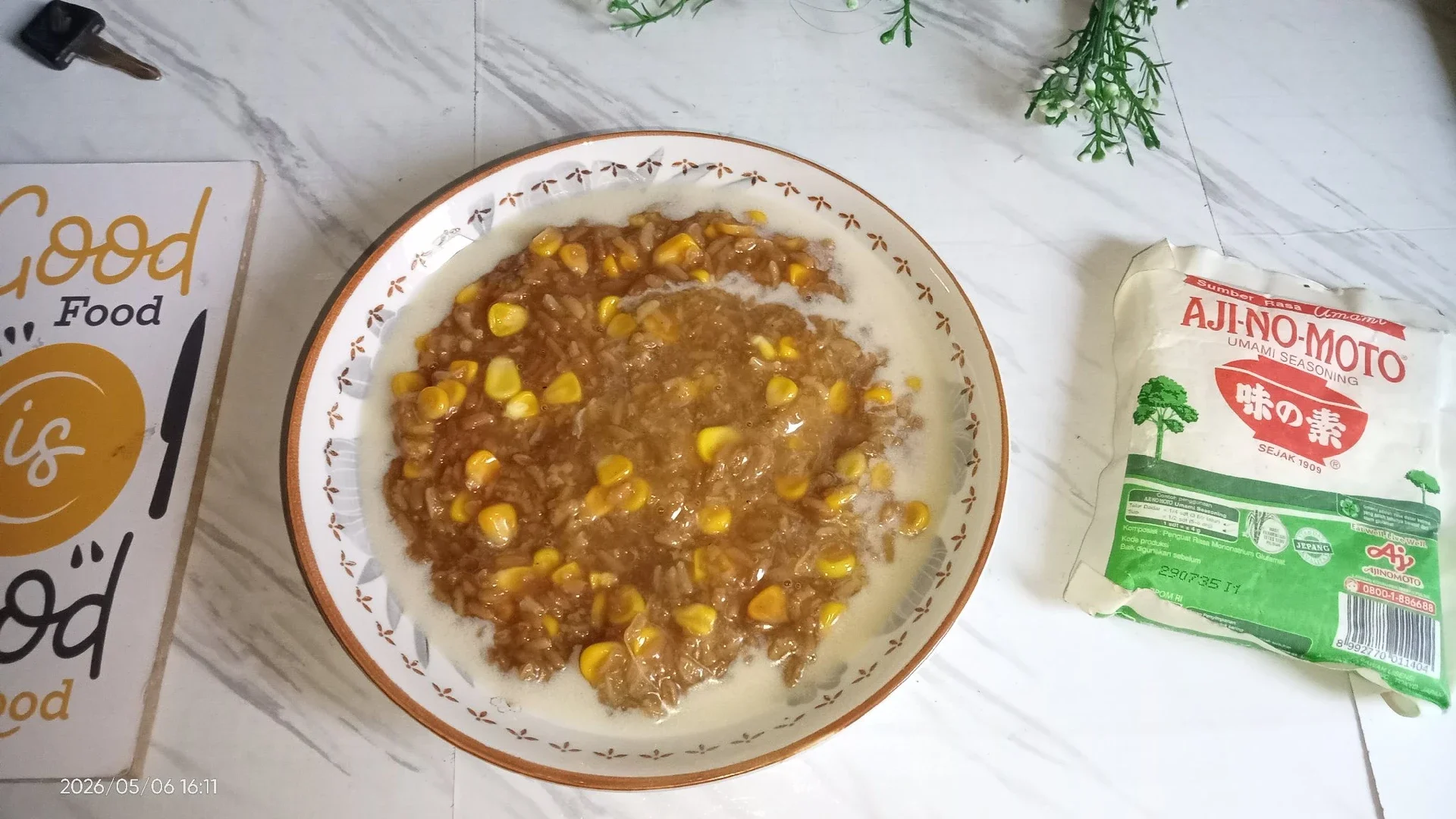 Bubur Ketan Jagung kuah santan 
