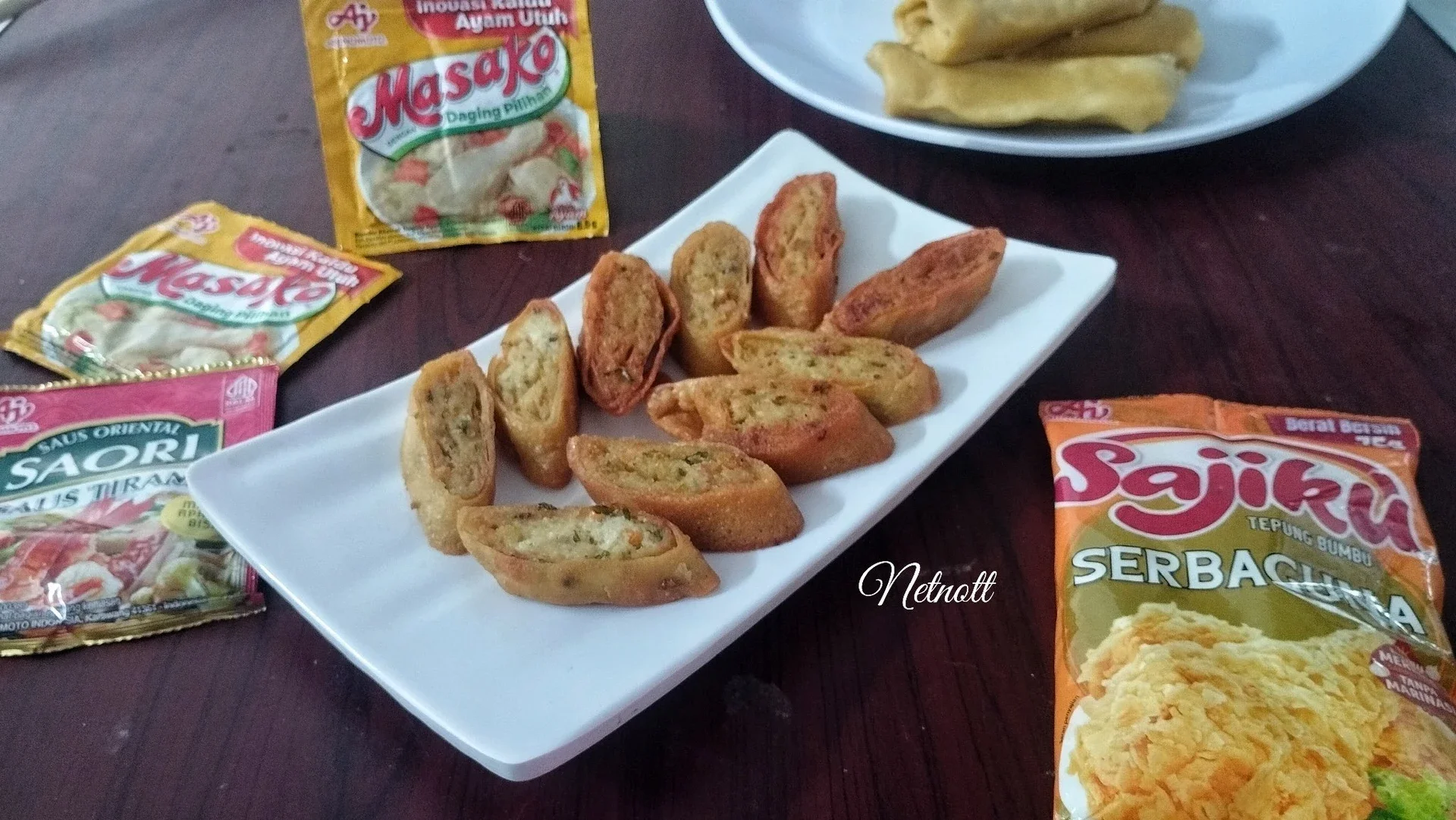 Chicken Tofu Egg Roll Sajiku