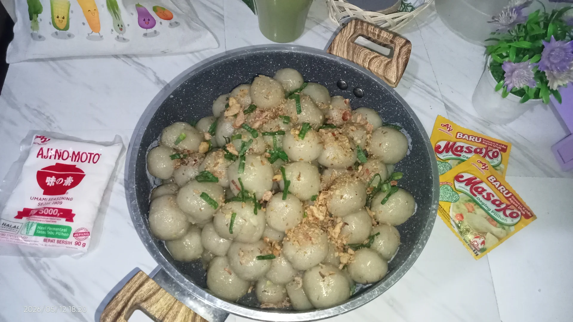 Cilok Empuk Tabur Bawang