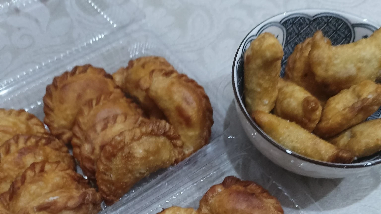 Cireng isi sambal goreng ayam