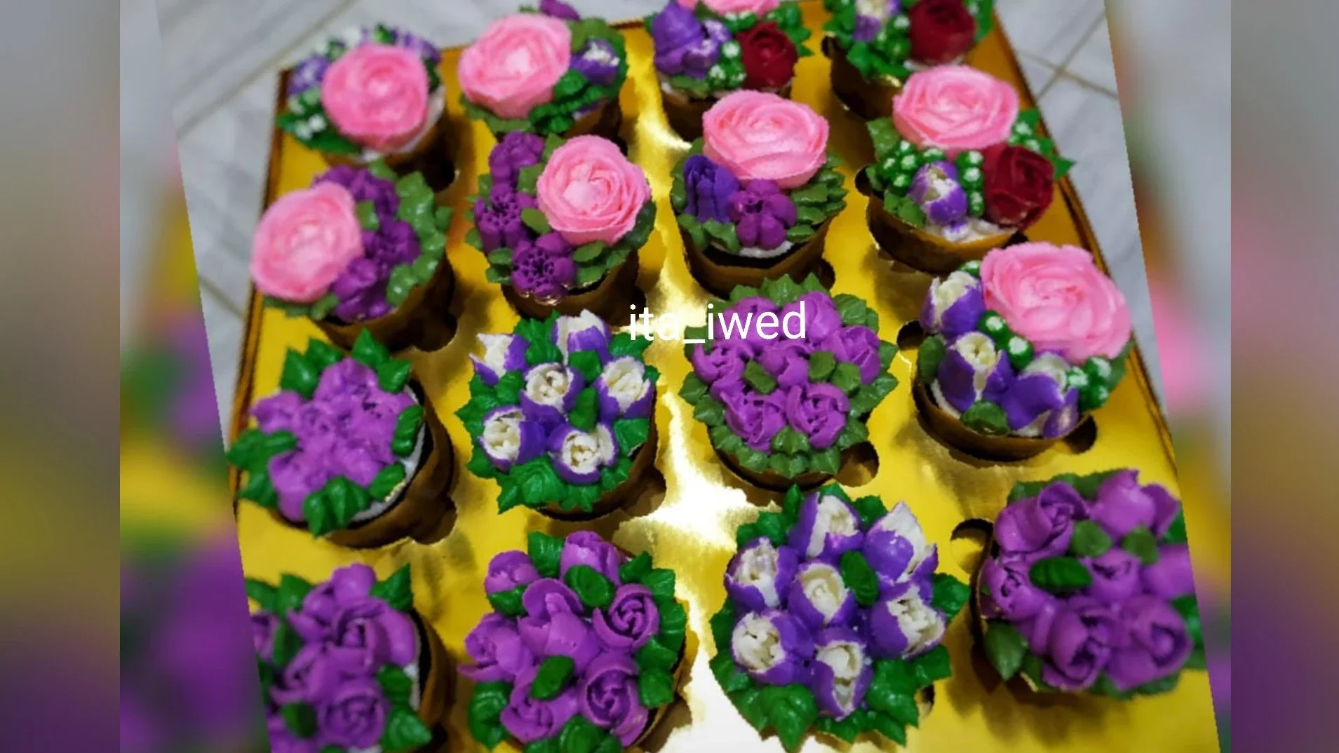 Cupcake Taro Flower ala ajinomoto