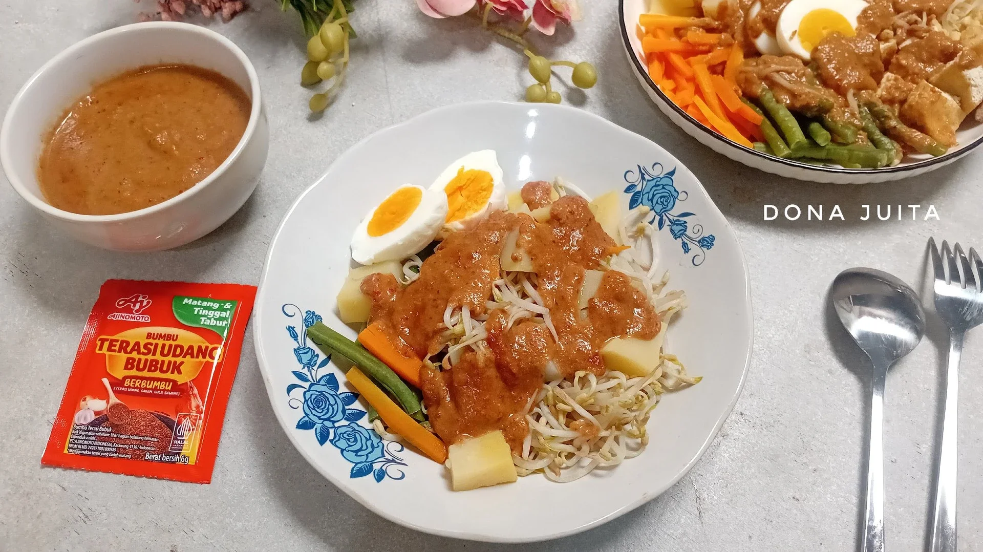 Gado-Gado Bumbu Terasi Udang