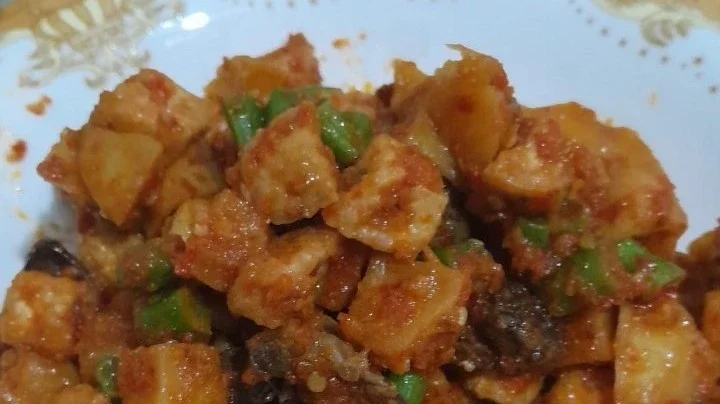 GORENG SAMBAL KENTANG ala AJINOMOTO®