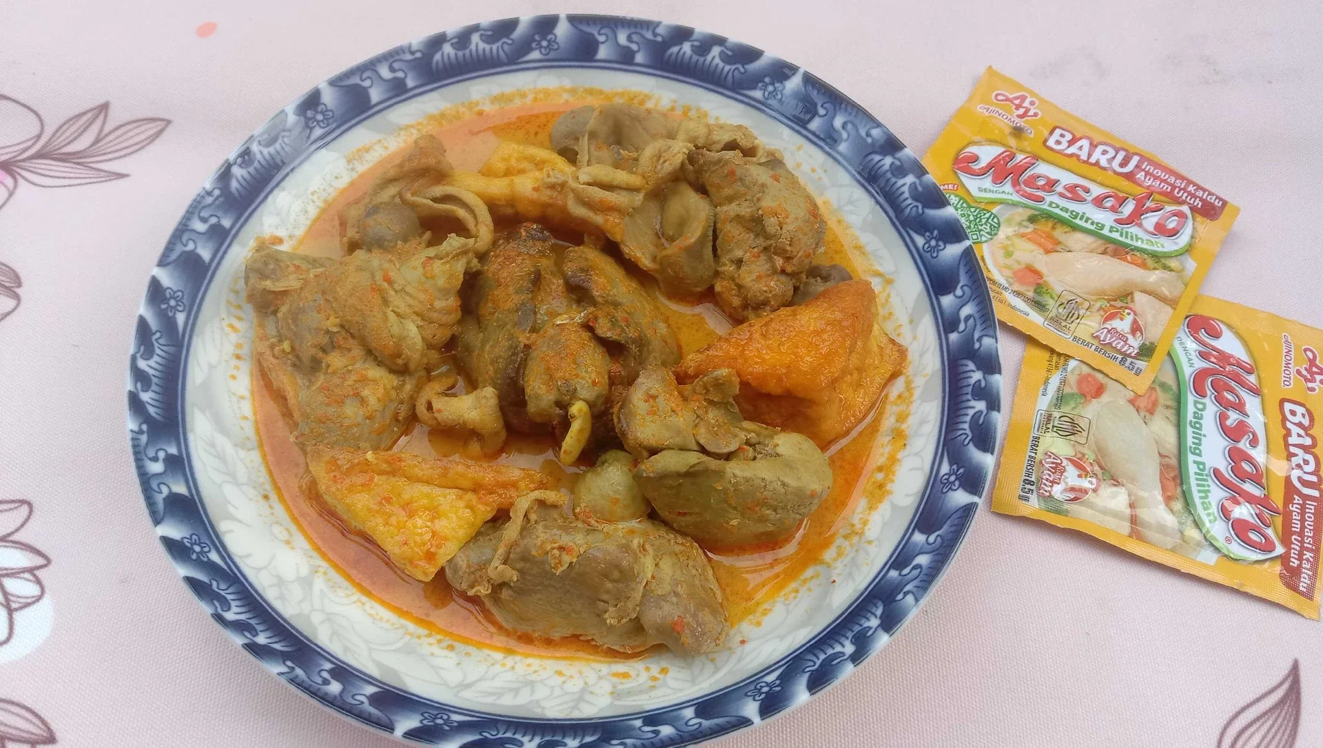 Gulai Ati Ampela Tahu 