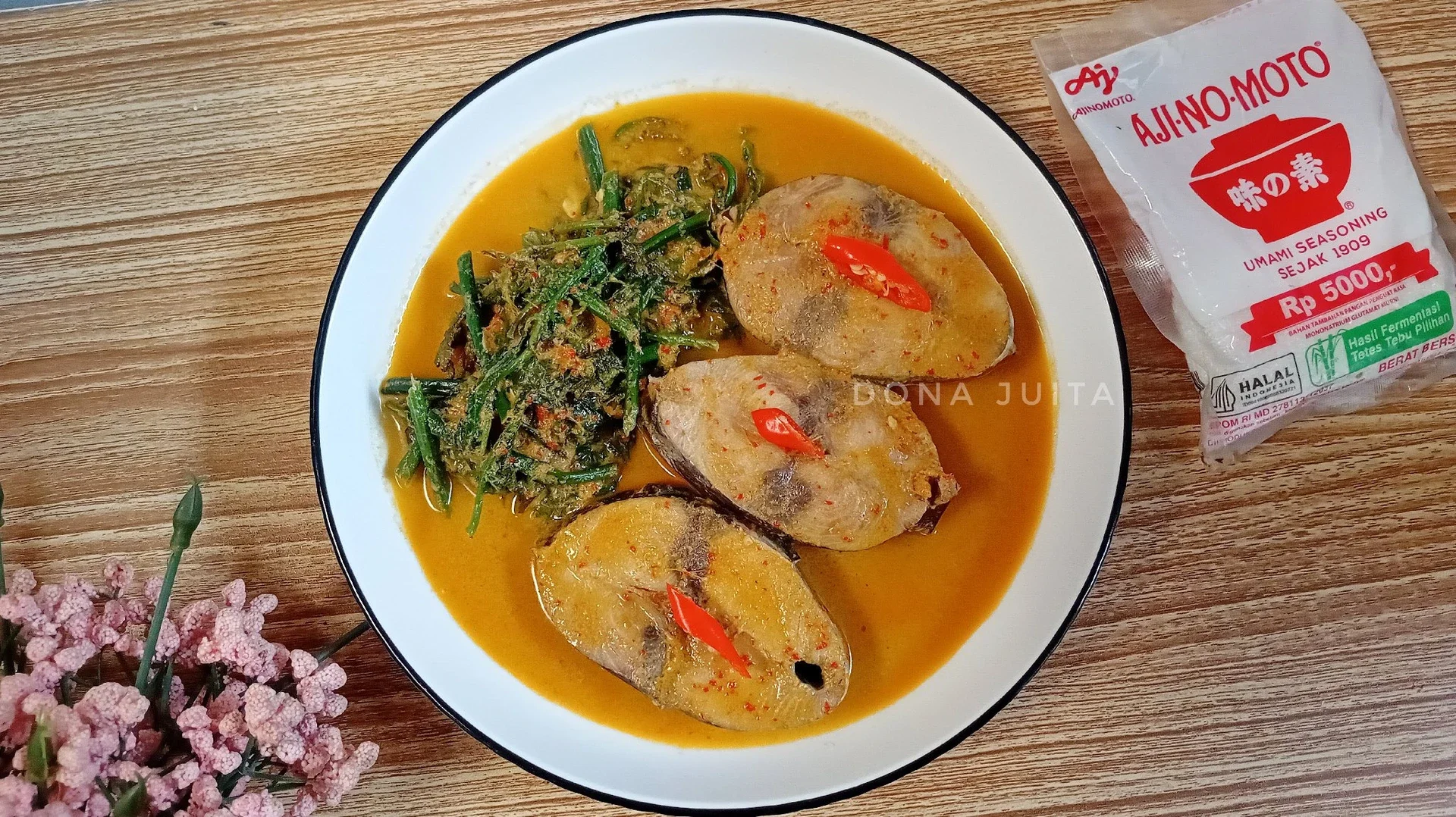 Gulai Ikan Tuna Sayur Pakis