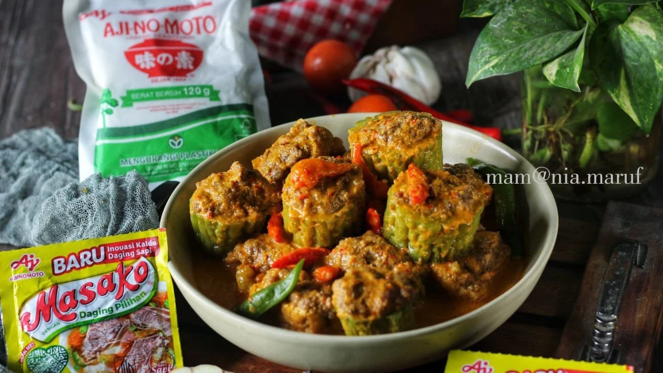 Gulai Pare Bakso