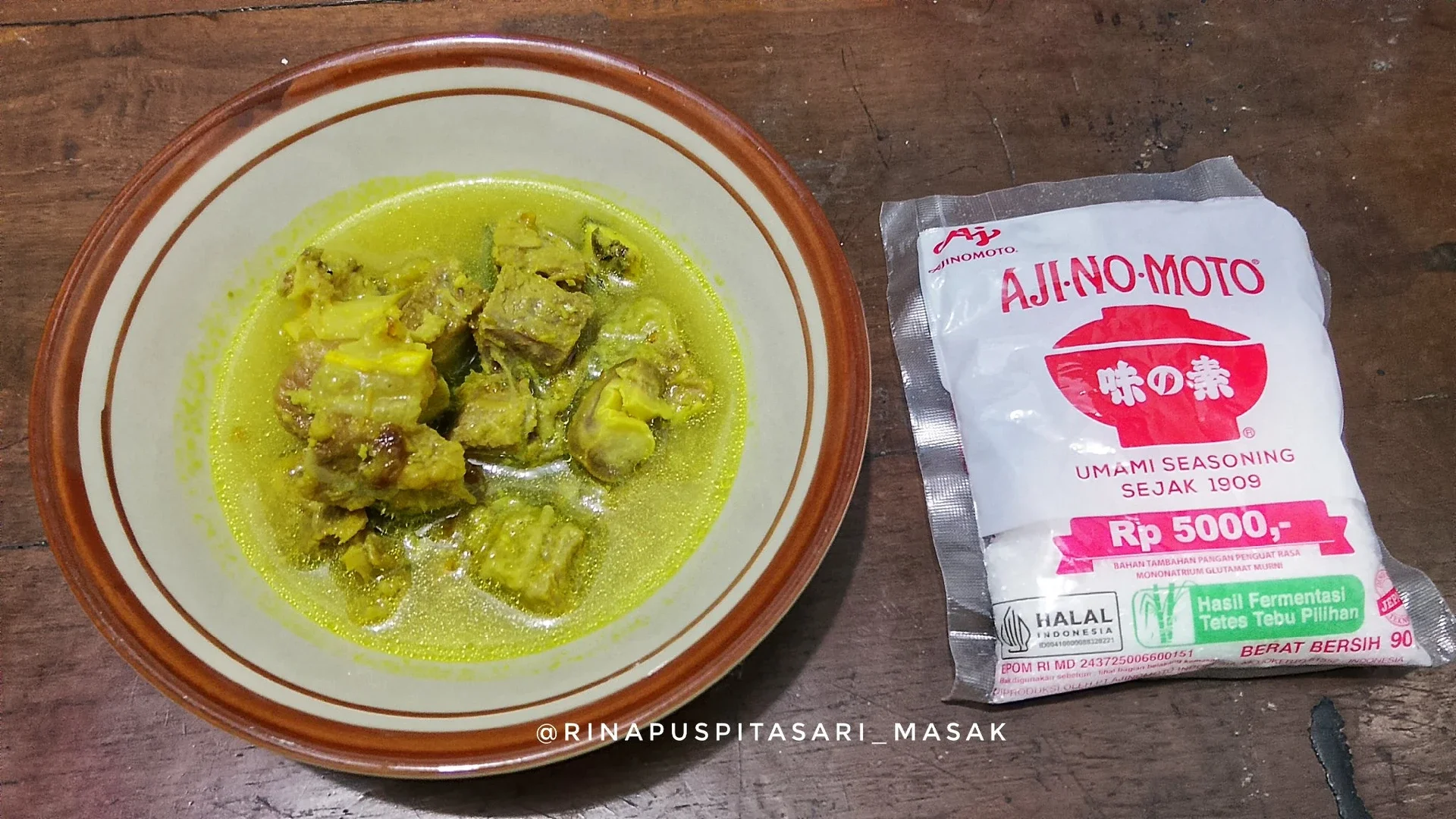 Gule Daging Sapi ala AJI-NO-MOTO®