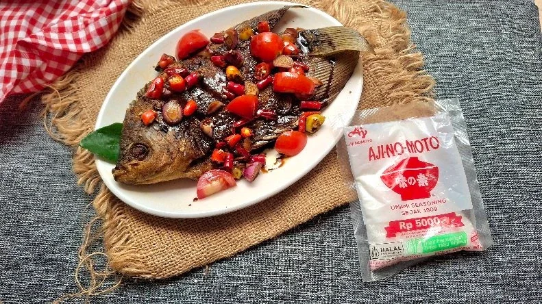 Gurame Goreng Sambal Kecap ala Ajinomoto