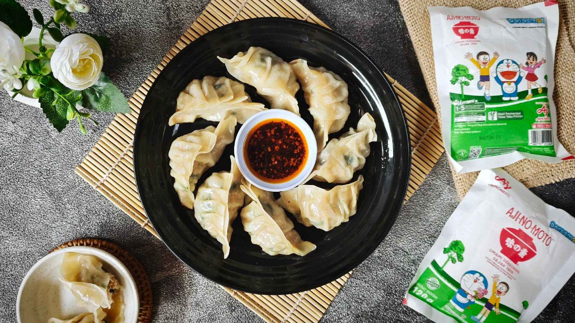 Gyoza Ayam Ajinomoto 