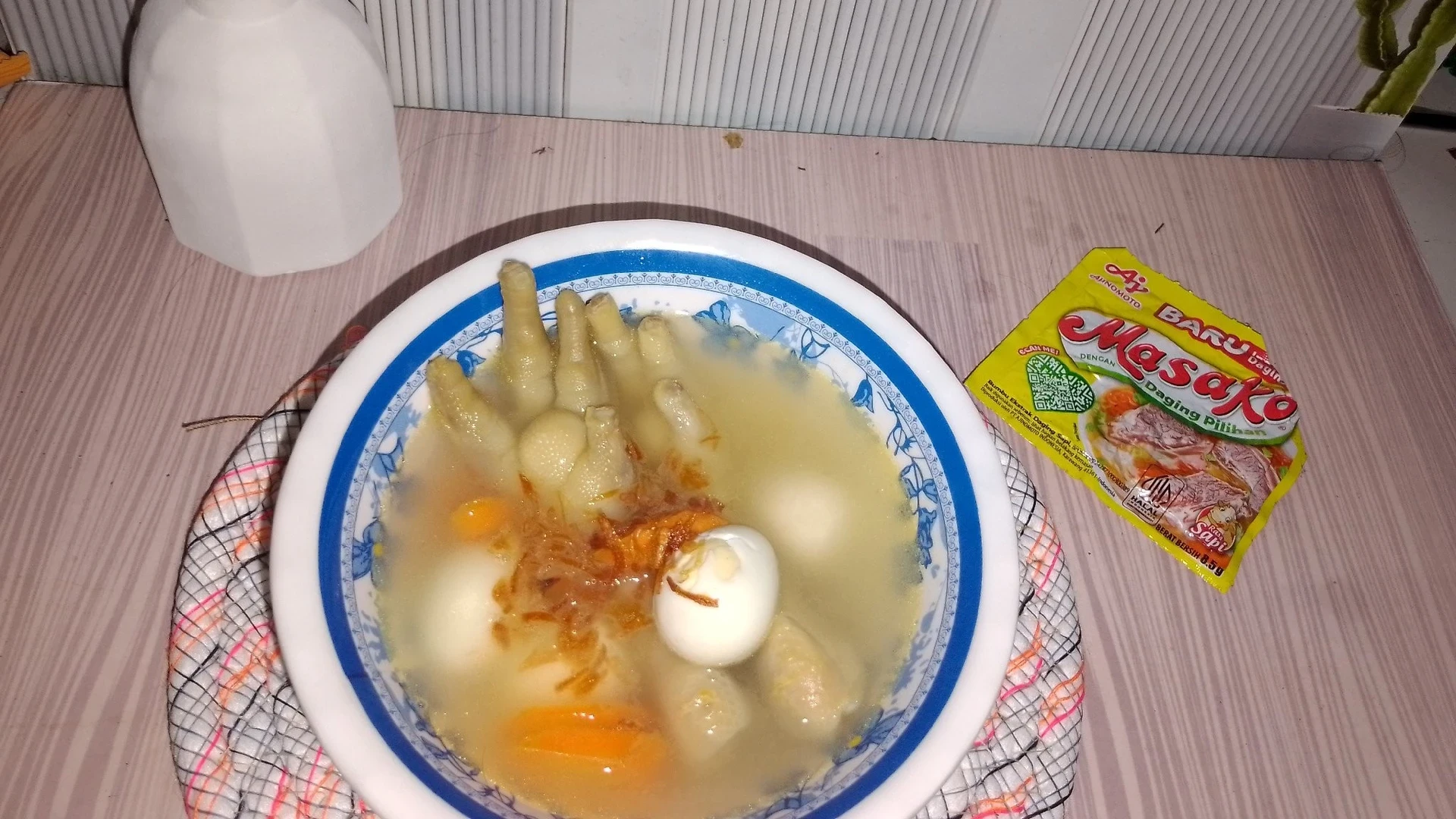 Sup Ceker Telur puyuh