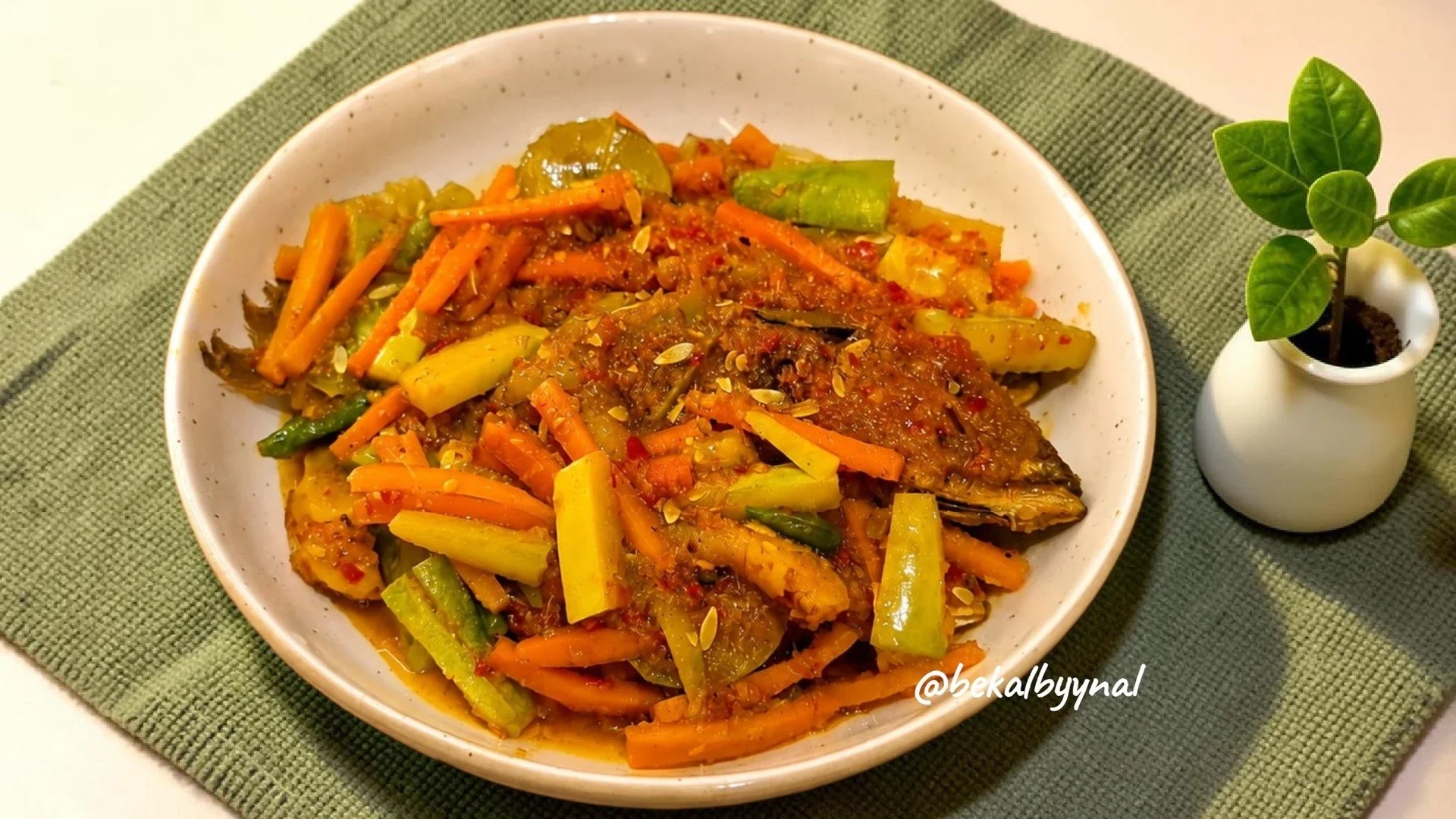 Ikan Kembung Bumbu Acar