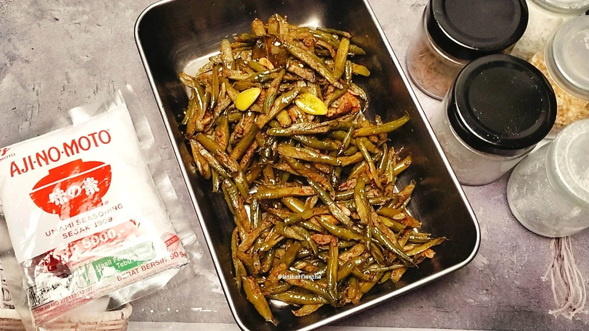Kacang Panjang Pete Bumbu ala AJI-NO-MOTO®