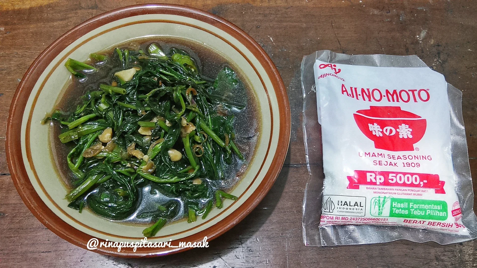 Kangkung Kuah Kecap Tempe Semangit ala AJI-NO-MOTO®