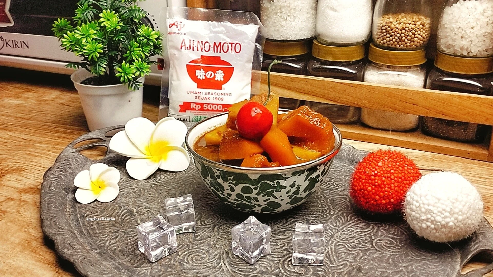 Kolak Ubi Rambat Labu Kuning ala AJI-NO-MOTO®