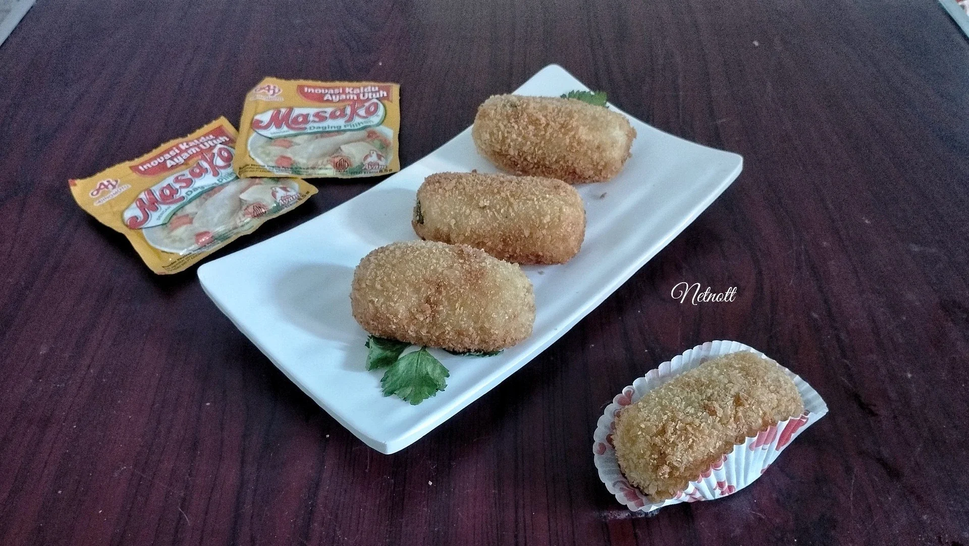 Kroket Kentang Isi Wortel Ayam ala Masako