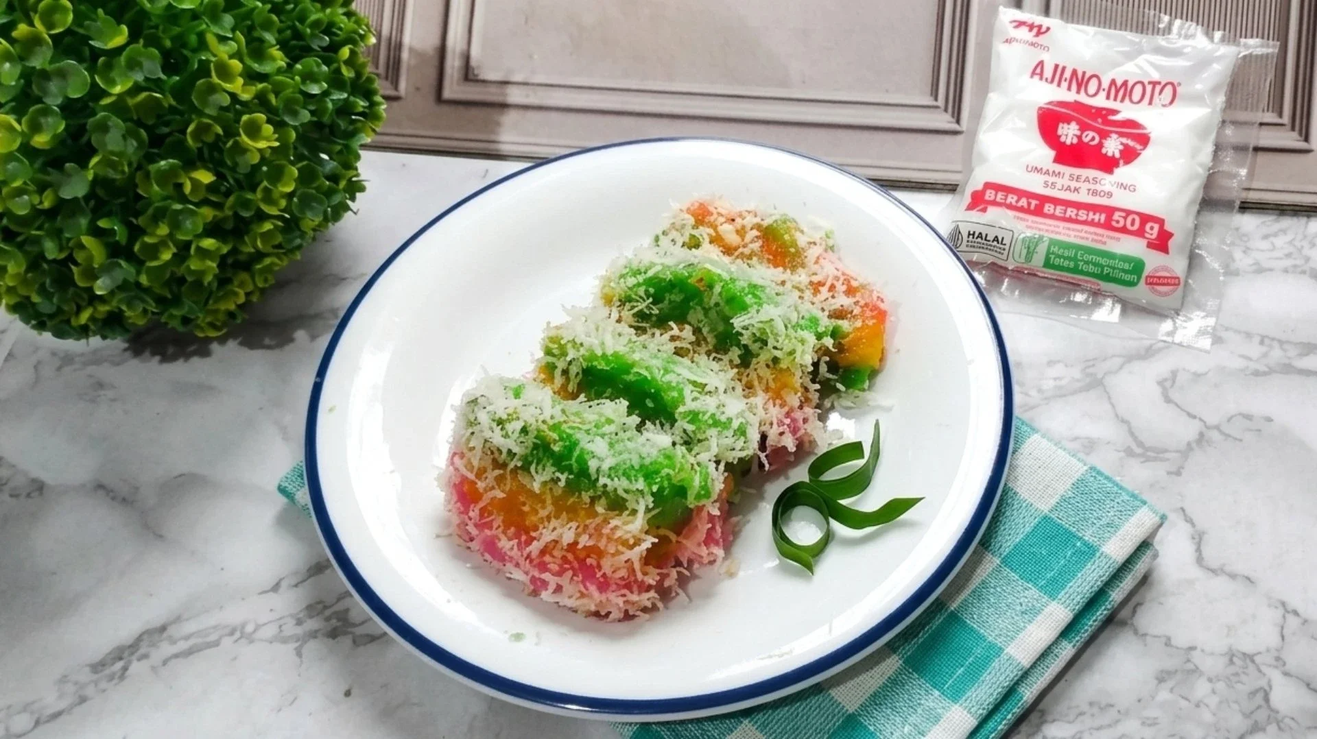 Kue Lapis singkong Pelangi 