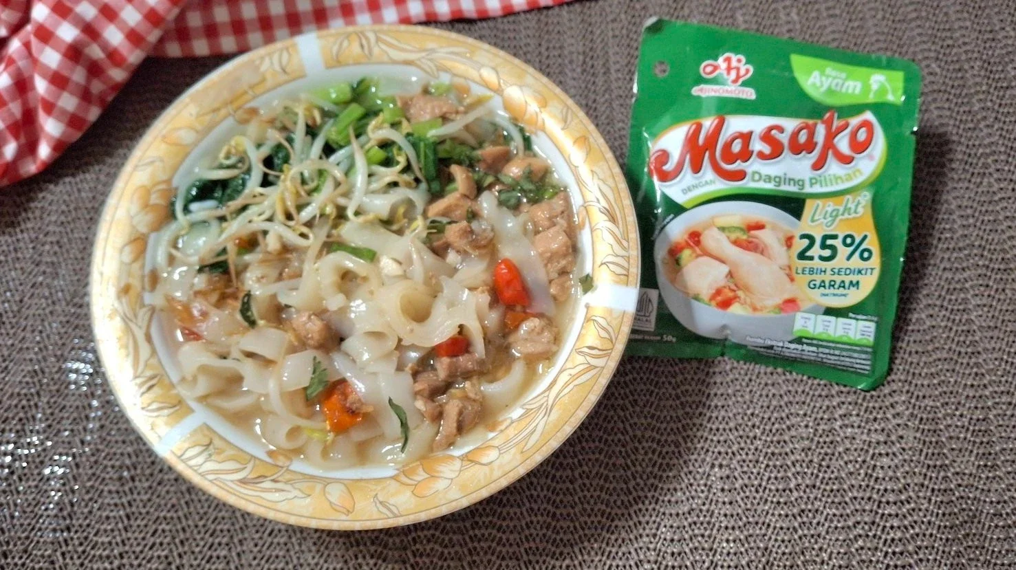 Kwetiau Nyemek Pedas ala Masako