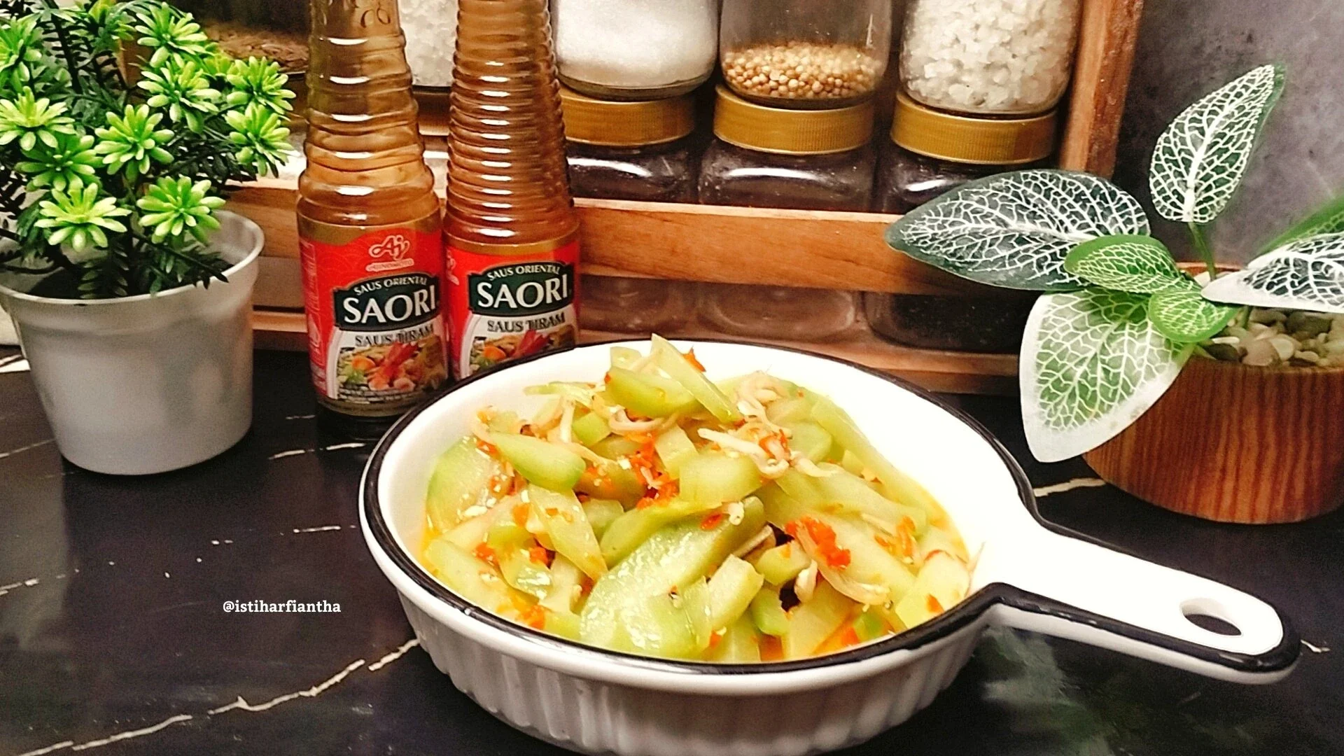 Labu Siam Teri Pedas Saus Tiram
