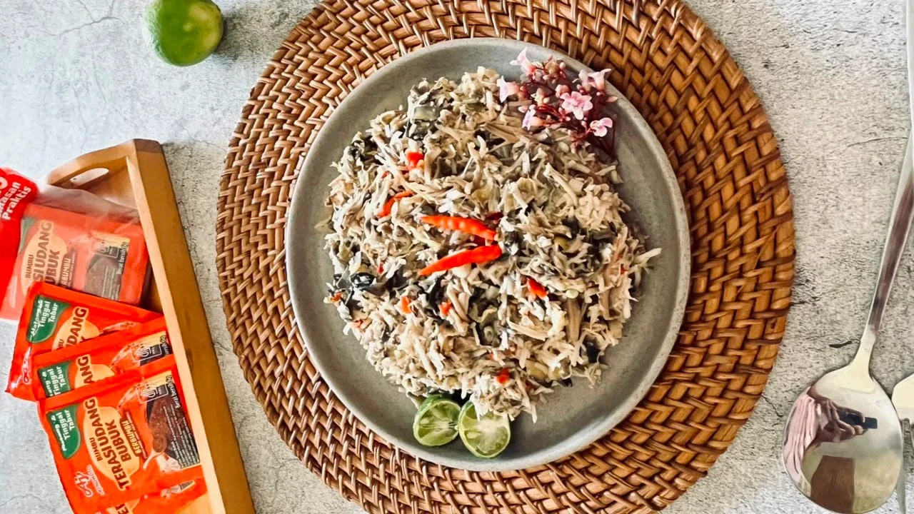 Lawa Lawa Cappa Utti (Urap Jantung Pisang)