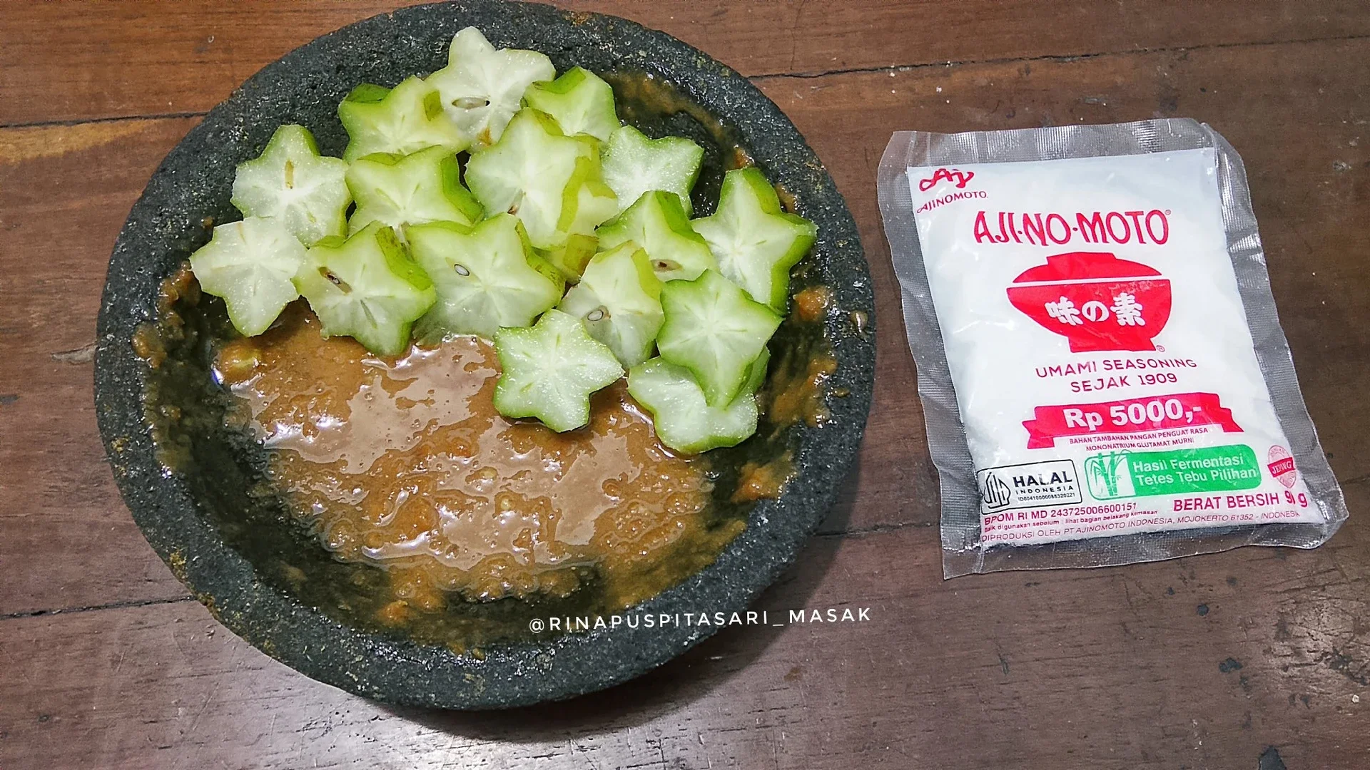 Lotis Belimbing ala AJI-NO-MOTO®