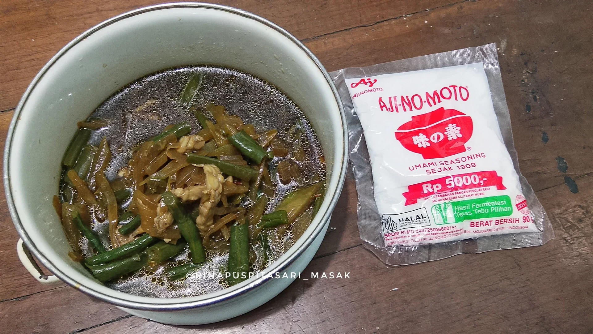 Manisa Kacang Panjang Putut Tempe Kuah Kecap ala AJI-NO-MOTO®