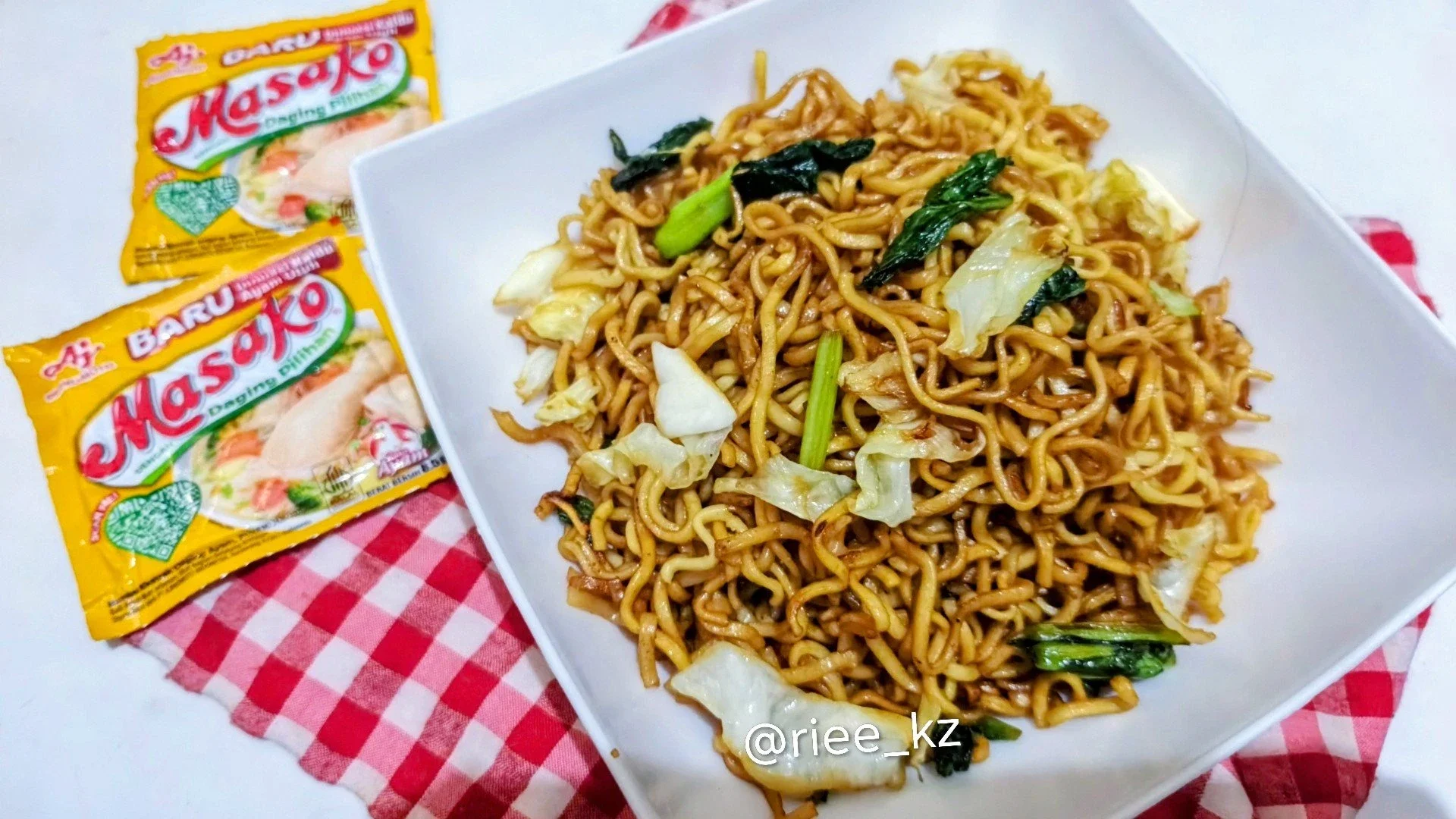 Mie goreng ala masako
