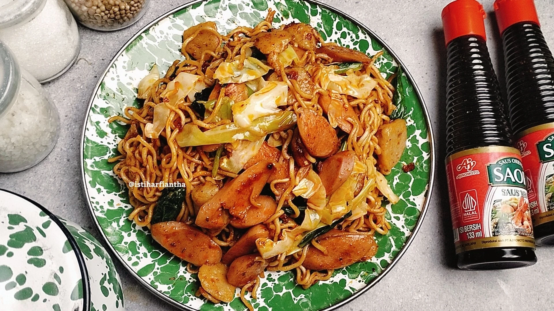 Mie Goreng Kuning Sosis Bakso Saus Tiram ala SAORI®
