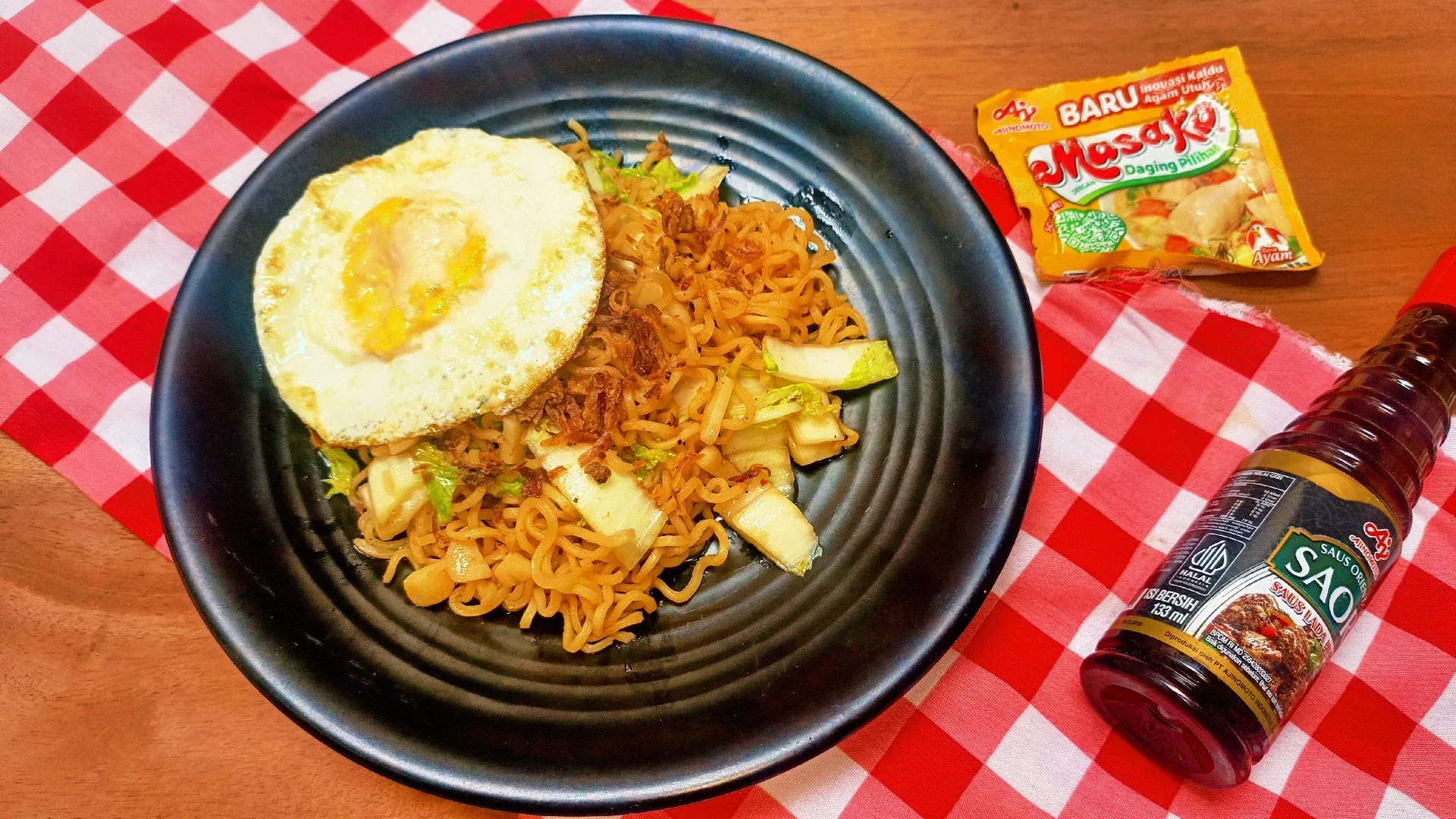 Mie goreng saori lada hitam #jelajahmienusantara